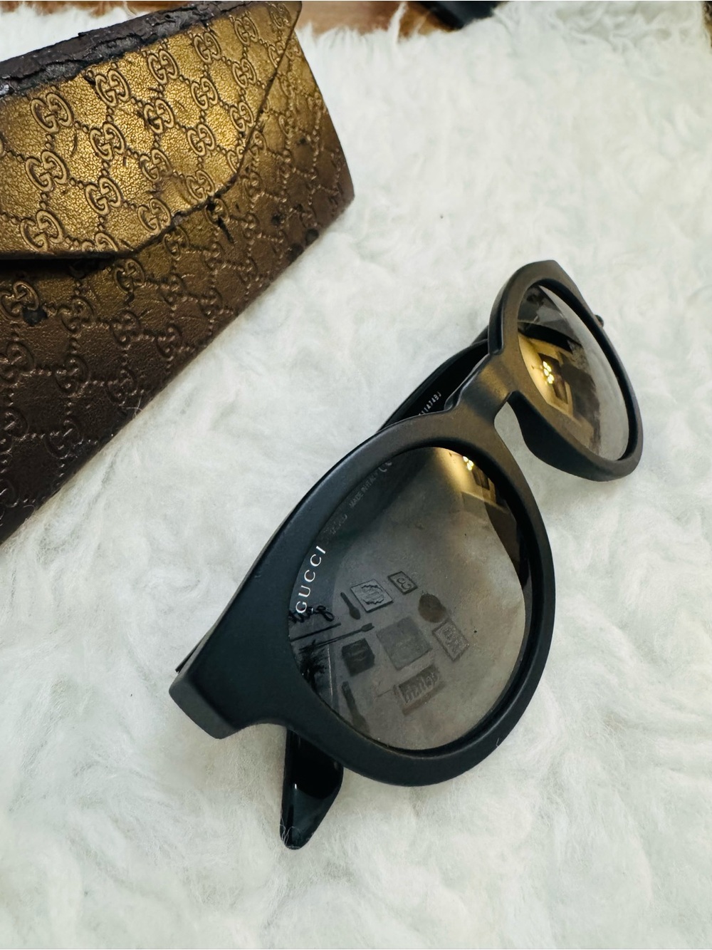 Gucci Black Sunglasses with Brown Monogram Case